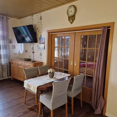 Holiday home Grosses 2- 6 Personen 16 Km Zur Nordsee 24 Km Buesum 45km St Peter Ording *